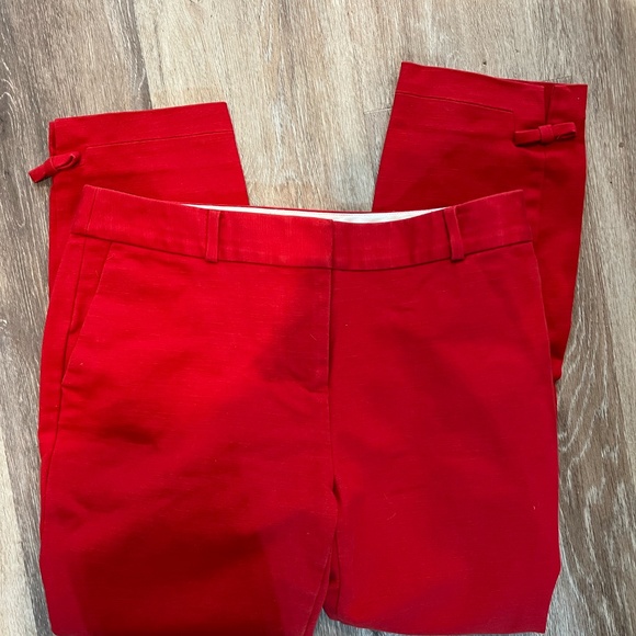 KATE SPADE Jackie Bow Capri Pants in Lacquer Red - Picture 2 of 3